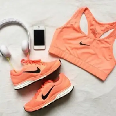 22 Adorable Running Outfits That Will Make You Want to Hit the Pavement ...
