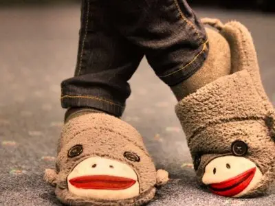 7 Cute Slippers to Cosy up in This Winter ...