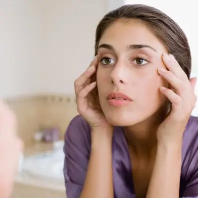 Breaking out Avoid Doing These Awful Things with Your Acne ...