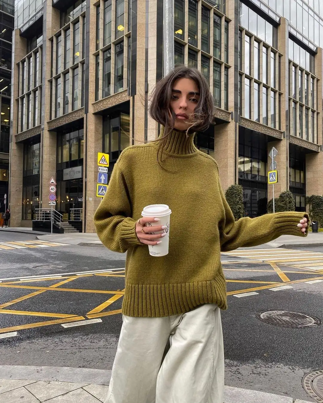 7 Street Style Ways to Look Cozy and Chic This Winter ...