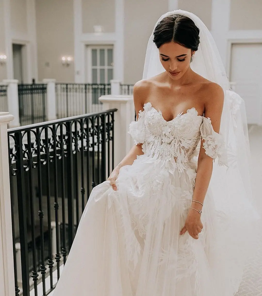 11 of Todays Dreamy Wedding Inspo for Brides Who Cant Wait to Tie the Knot ...
