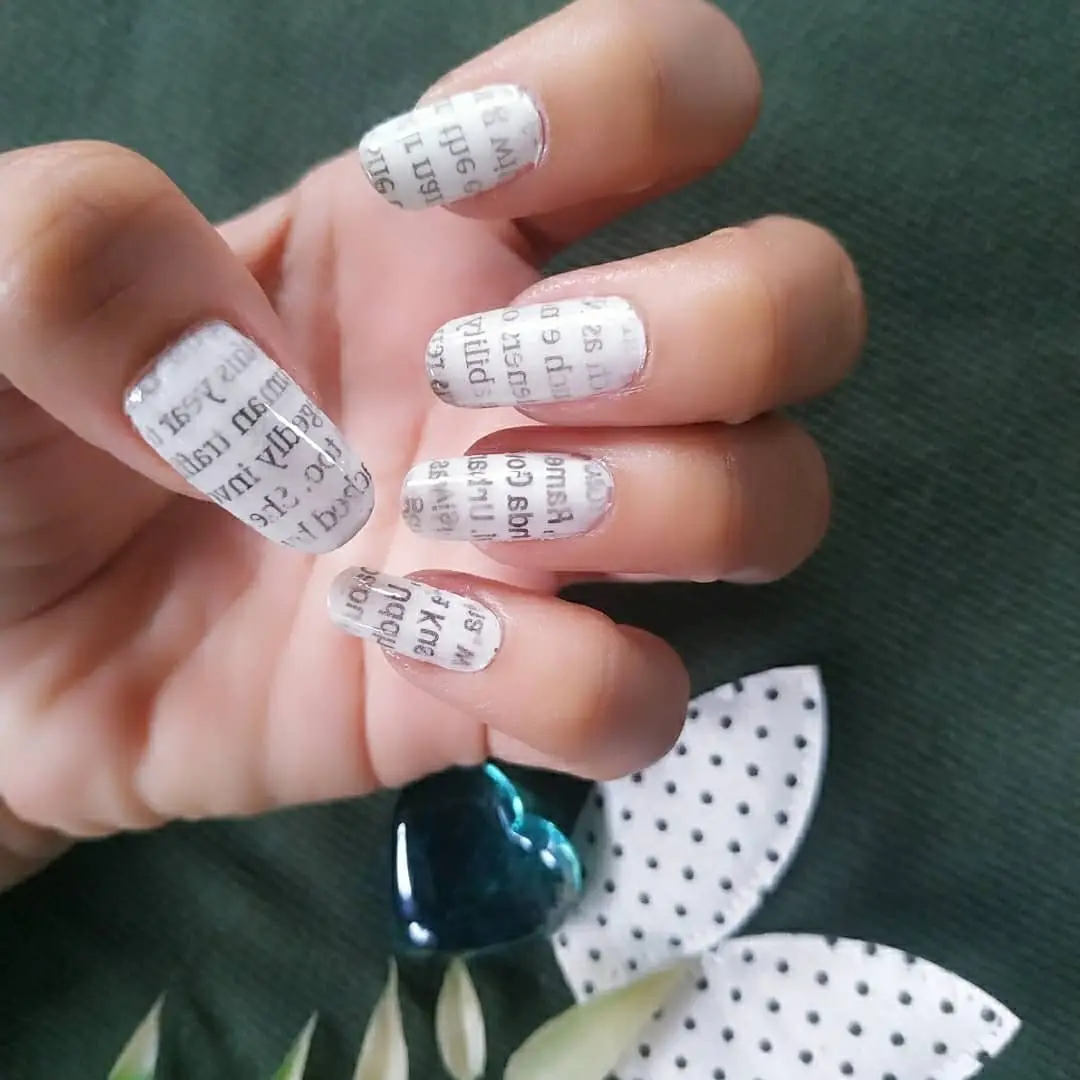 Booksworms Will Love This Newspaper Nail Art ...