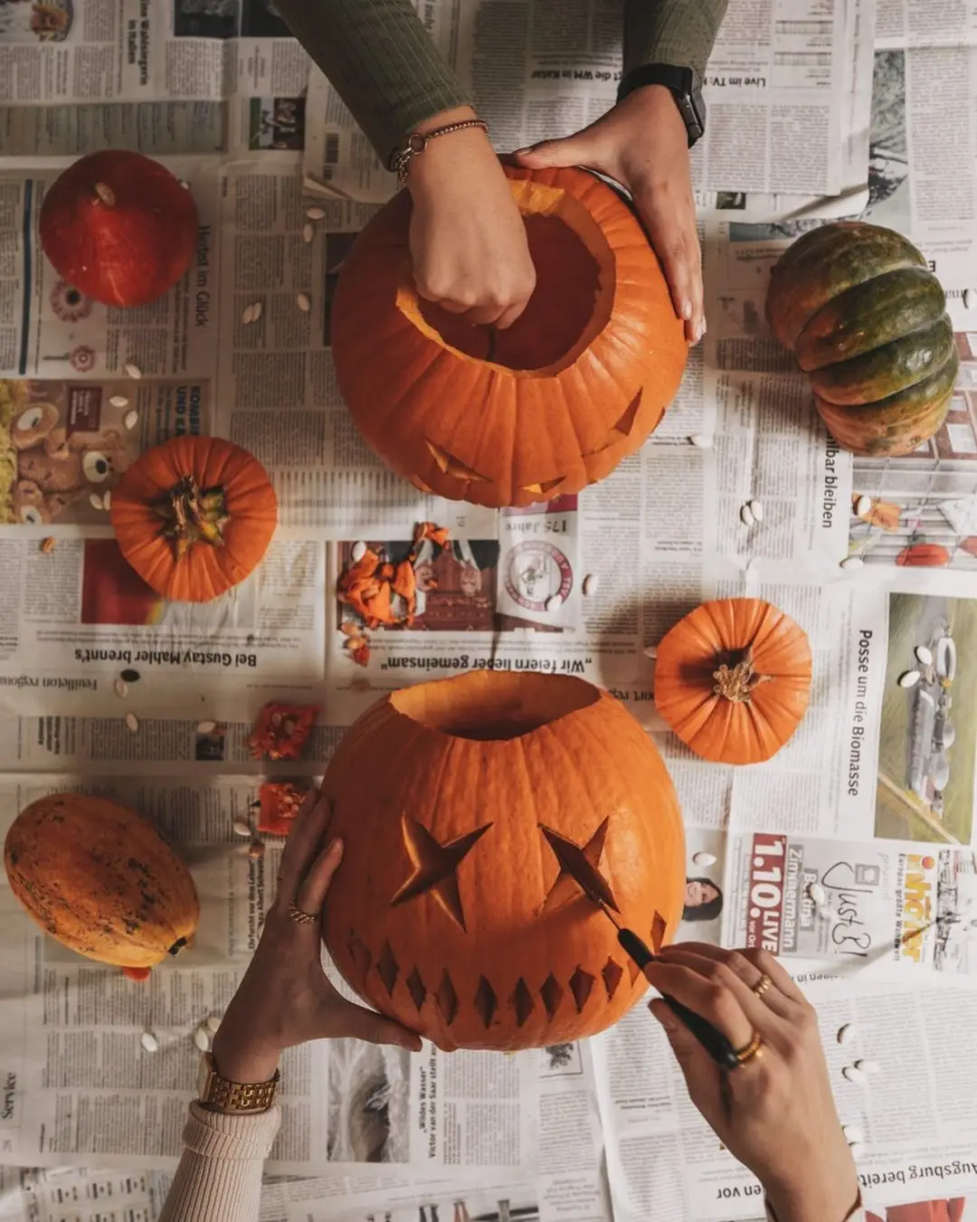 7 Cool Ideas for Pumpkin Decorating This Halloween ...