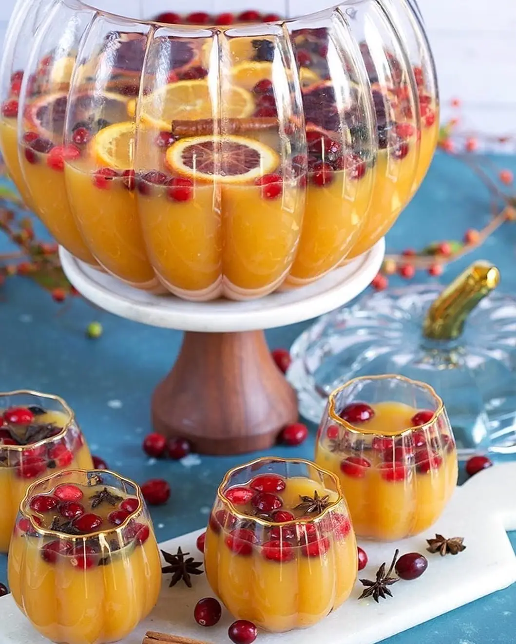 Yummy Thanksgiving Cocktails and Mocktails to Make Your Family Day Bearable ...