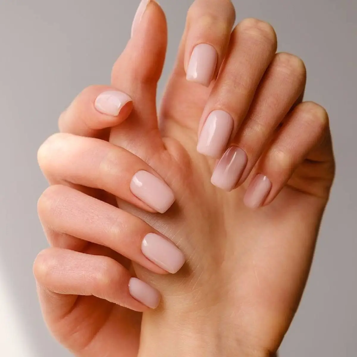 7 Helpful Ways You Can Strengthen Dry and Brittle Nails ...