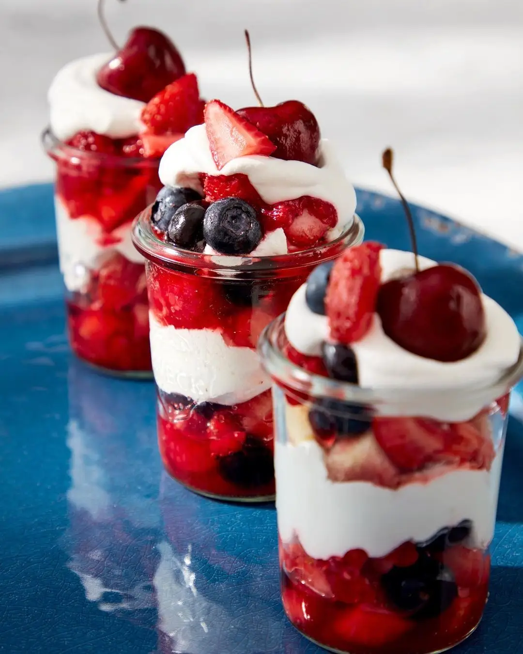 Delicious Red White and Blue Foods for Girls Who Want to Be Patriotic on July 4th ...