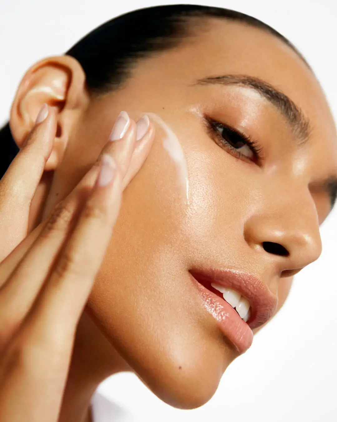 15 Life-Changing Beauty Hacks You Must Start  for Perfect Skin ...