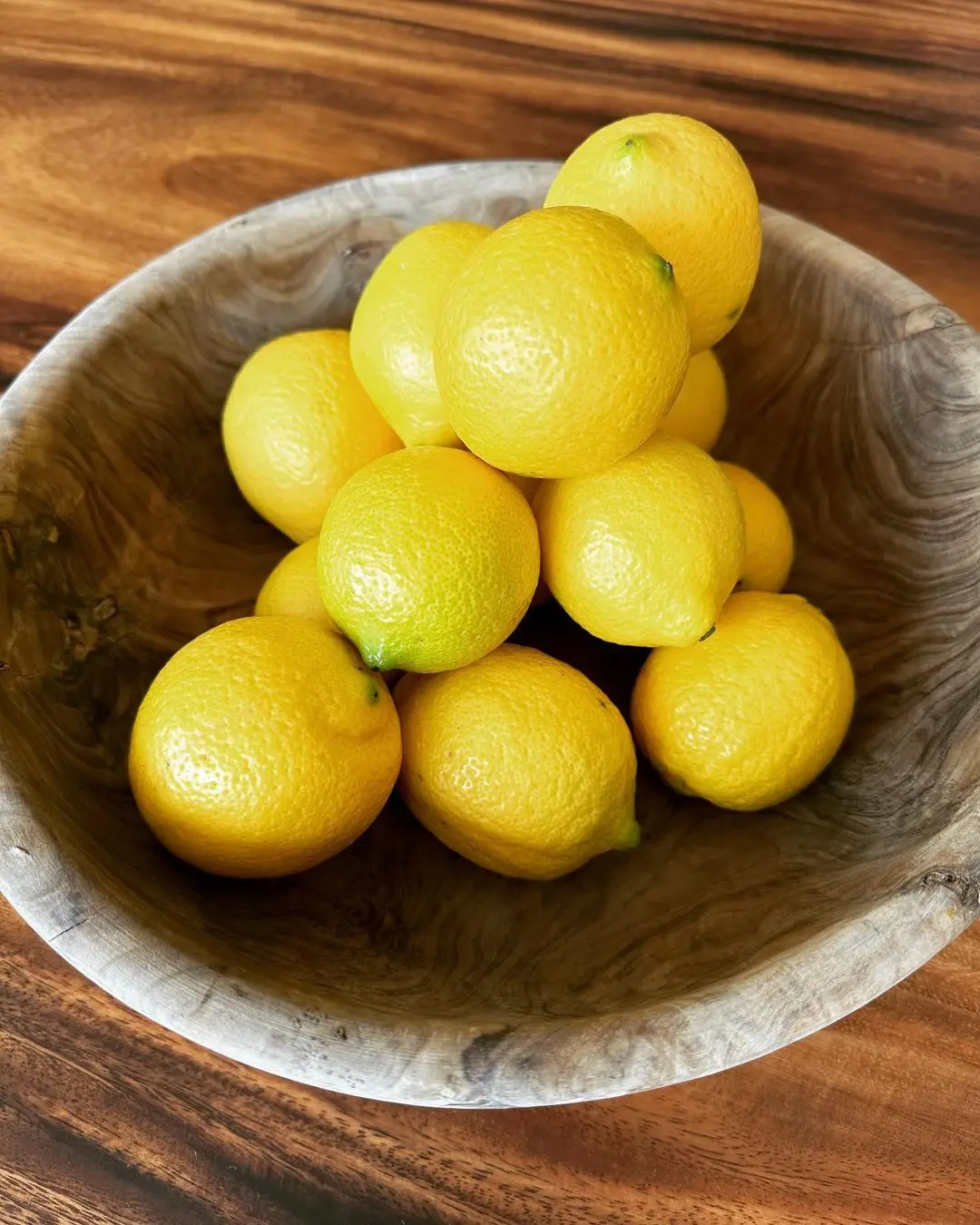 Amazing Benefits of Lemon Water You Never Knew ...