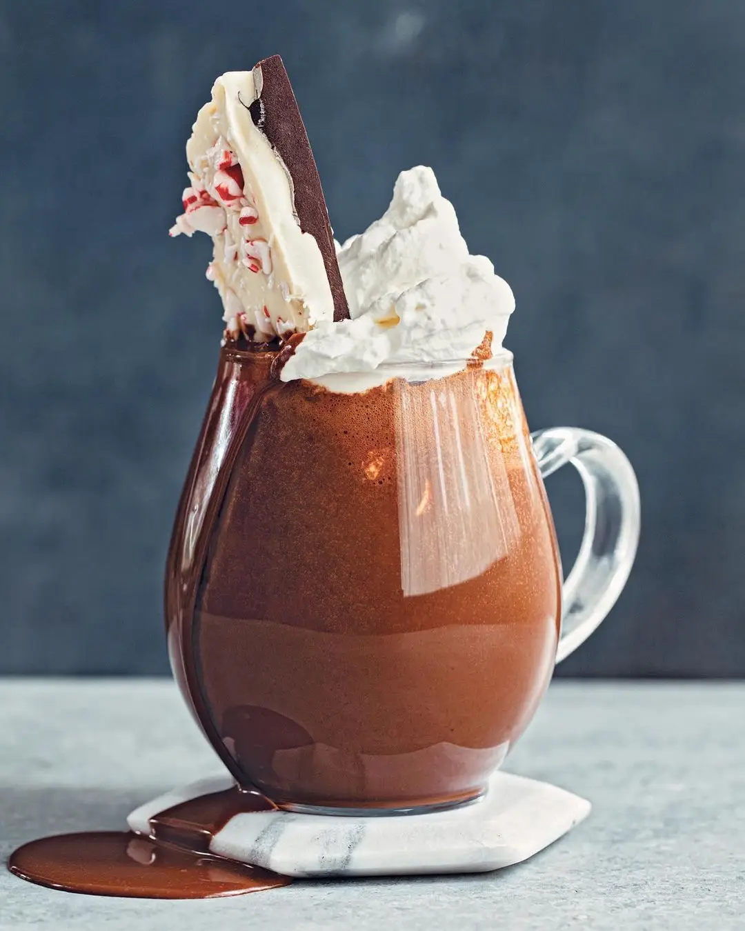 24 Mugs of Delicious Hot Chocolate Sure to Warm You up ...