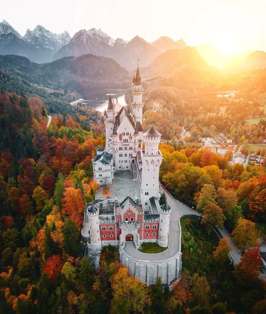 Breathtaking Vacation Castle Destinations for Princesses ...