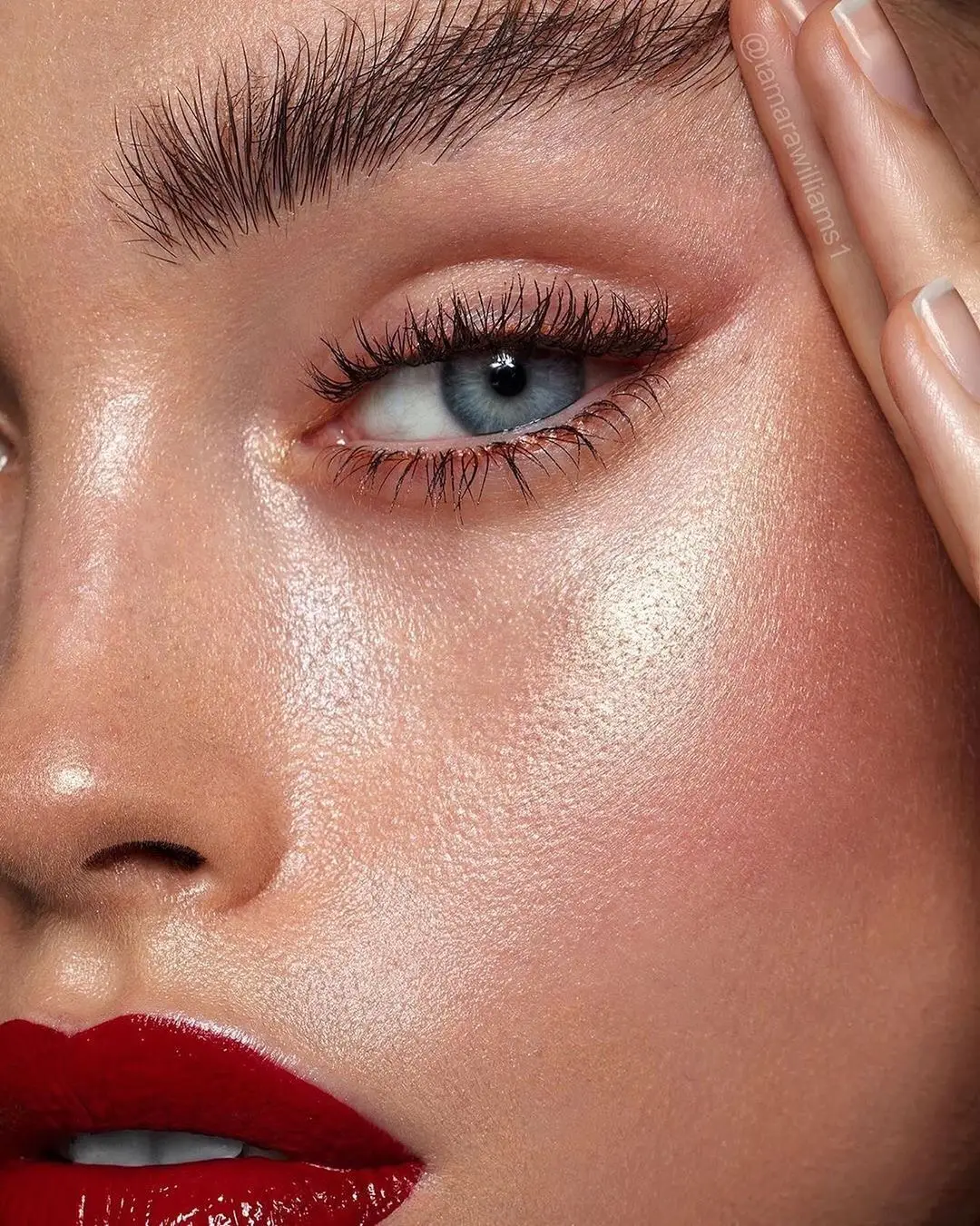 Discover Your Signature Makeup Look with These 7 Beauty Hints ...
