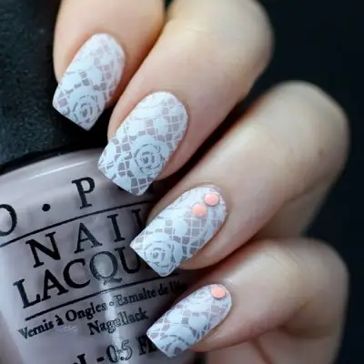 An Elegant Nail Design for the Fanciest Occasions ...