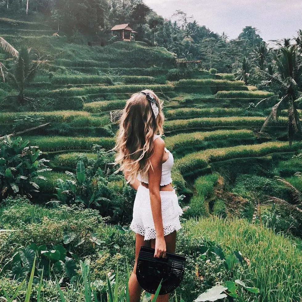 Precious Lessons to Learn from Solo Travel for Girls Seeing the World Alone ...