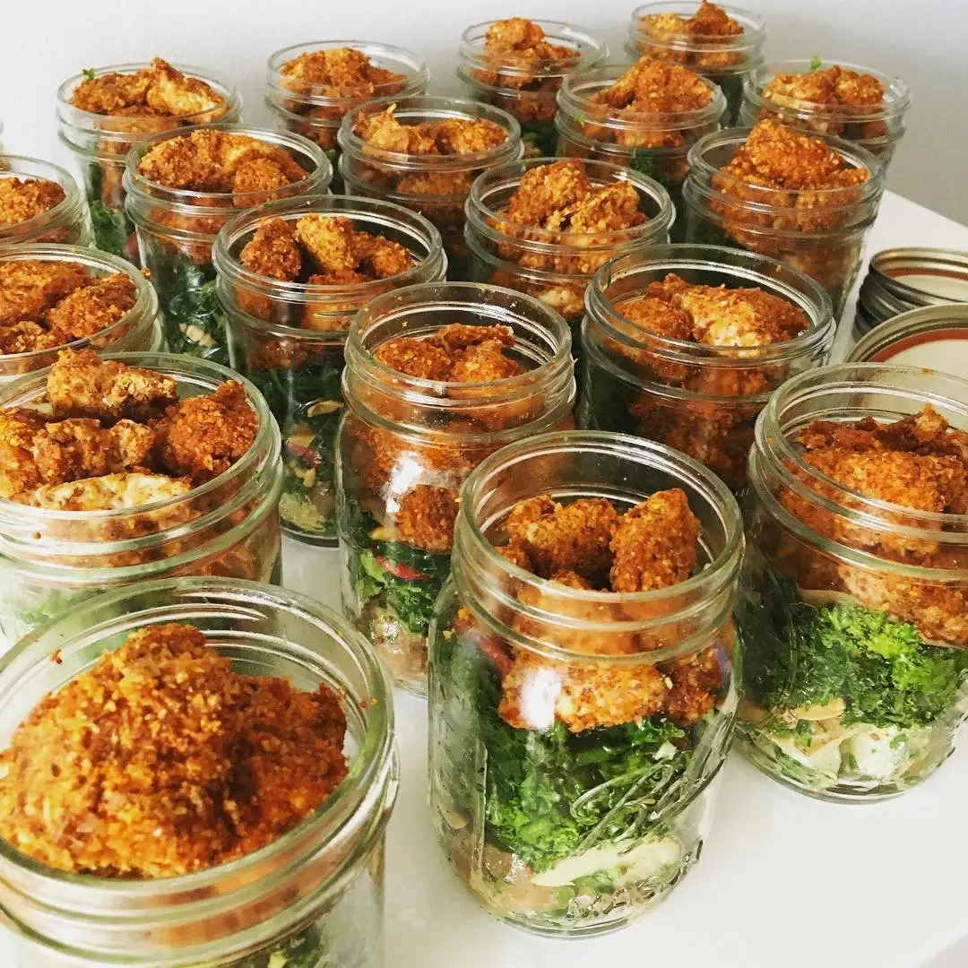 Healthy Mason Jar Meals  for Girls on the Go ...