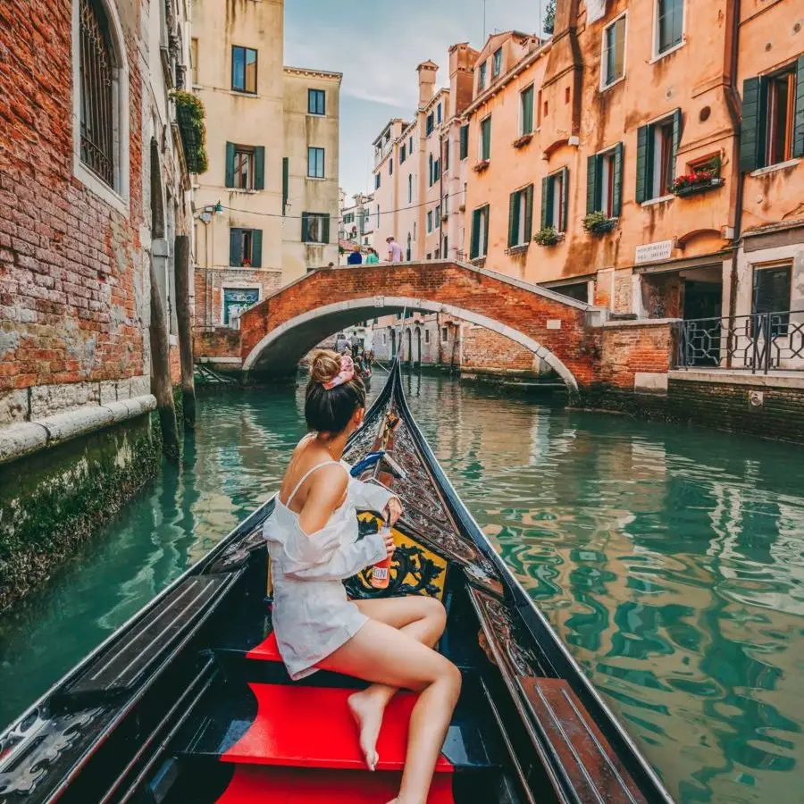 A Girls Guide to Traveling and Seeing Venice ...