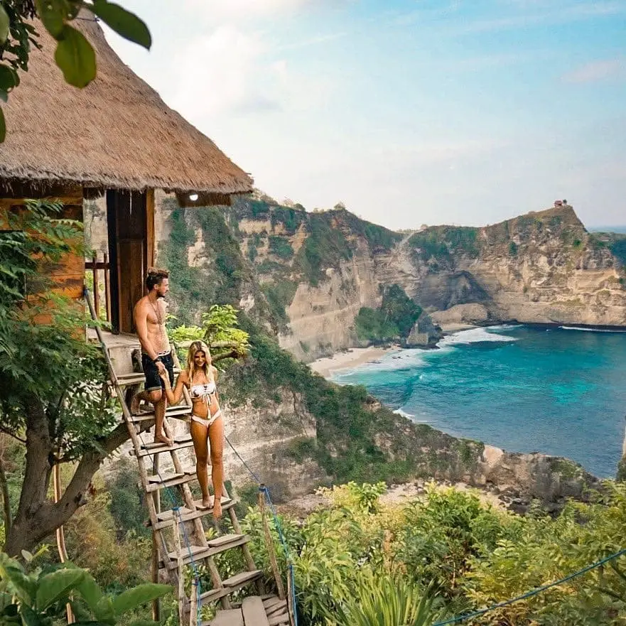 7 Luxurious Hawaiian Resorts That Are Well Worth the Splurge ...