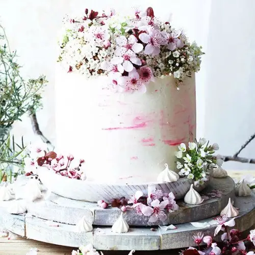 20 Bakers on IG All Brides Need to Follow for Cake Inspiration ...