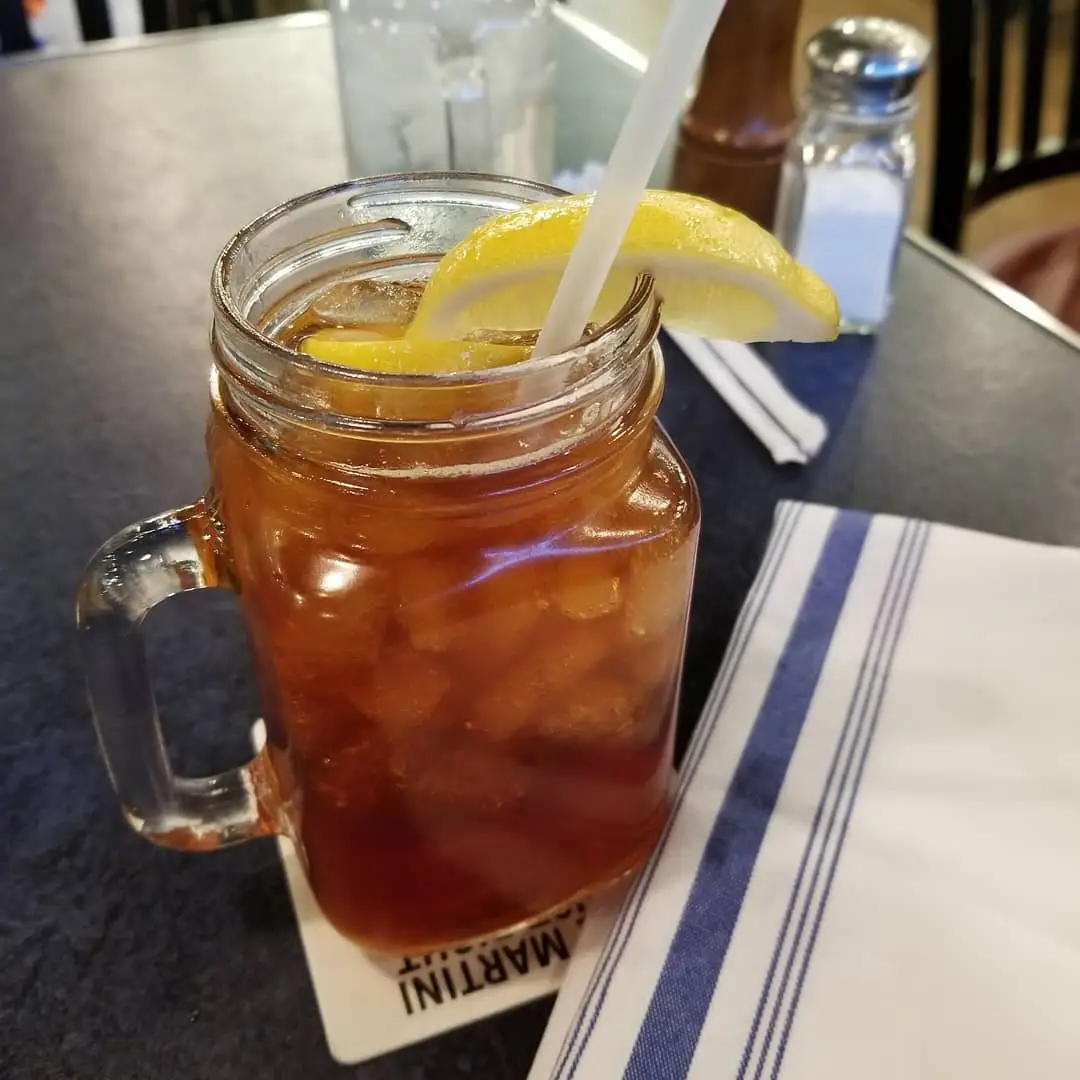 Microwave Sweet Tea for a Tasty and Simple Drink Treat ...