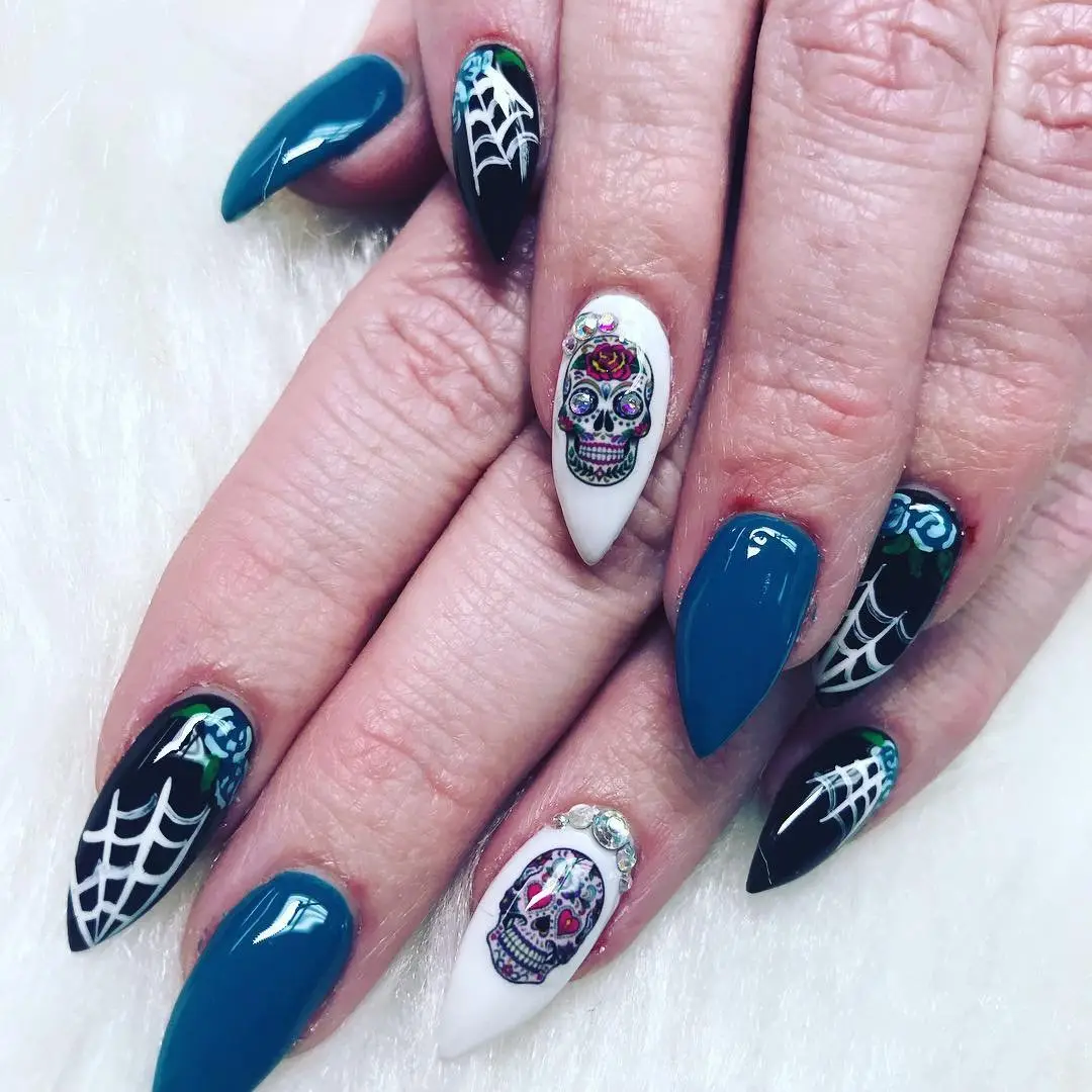 The Best Halloween Nail Art Tutorials from Instagram for a Festively Fun Manicure ...