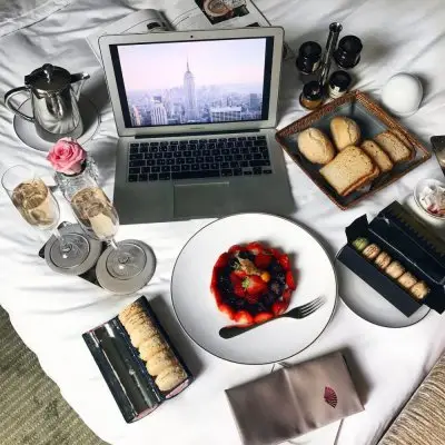 7 Healthy Things to do While Binge Watching  Netflix ...