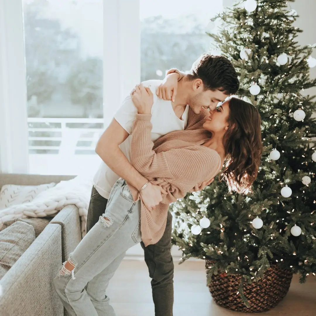 5 Stellar  Tips for the Perfect  Christmas  Gift  for Your Crush  ...