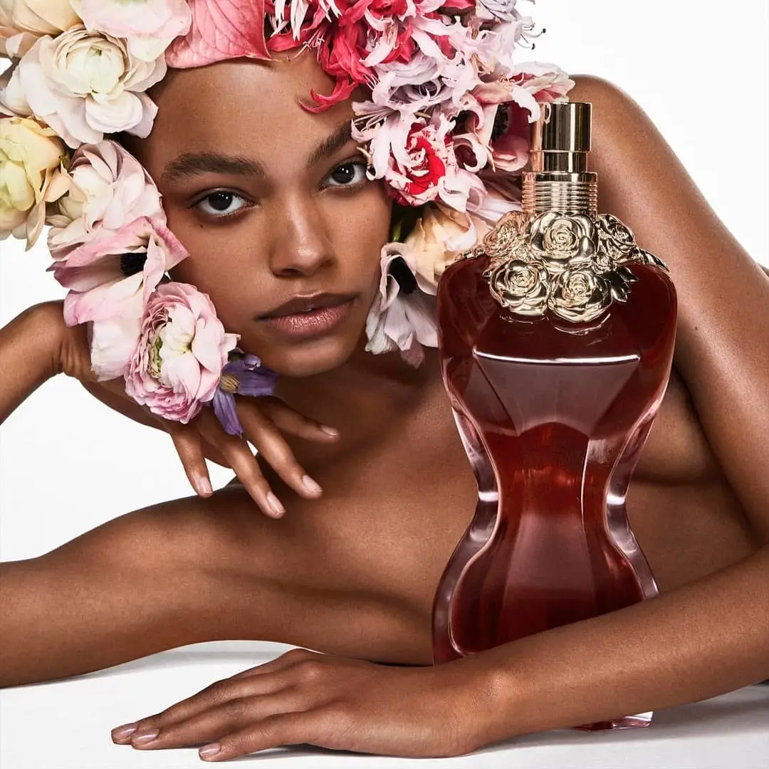 40 Best Long Lasting Perfumes That Smell Amazing ...