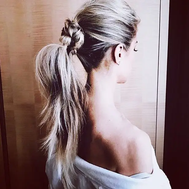 11 Knotted Ponytails to Be Stylish and Cool All Summer Long ...