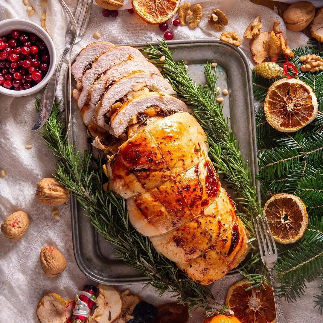 7 Tips for Carving Meat at Christmas Dinner ...