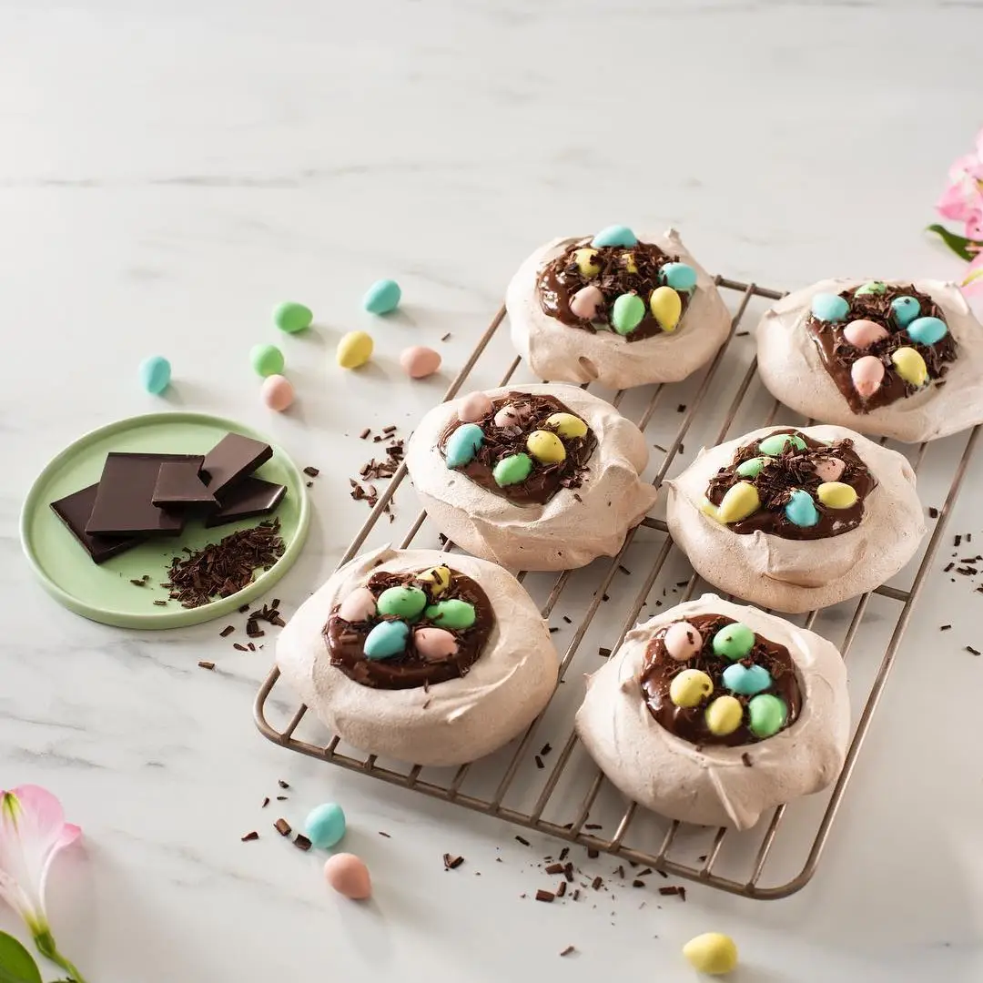 7 Adorable Easter Desserts Anyone Can Make ...