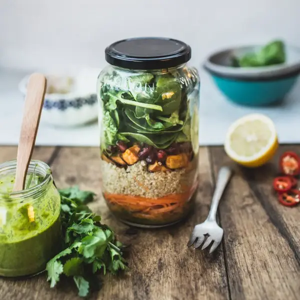 How to  Make Salad  in a Jar for Health and Convenience ...