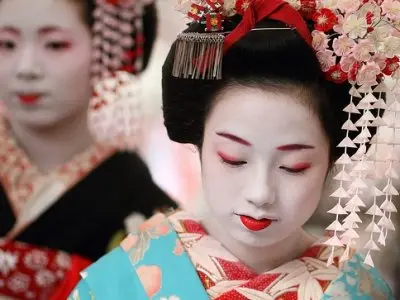 8 Reasons to Visit Japan ...
