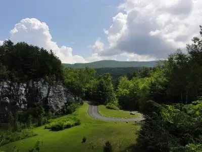 7 Gloriously Scenic Road Trips in New England ...