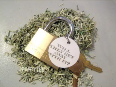 Katie Holmes New Flick - under Lock amp Key ...